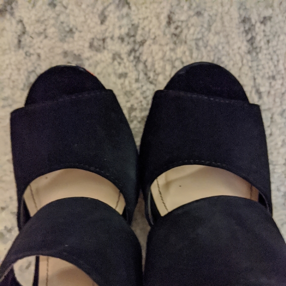 Bamboo Platform Heels - Picture 3 of 9